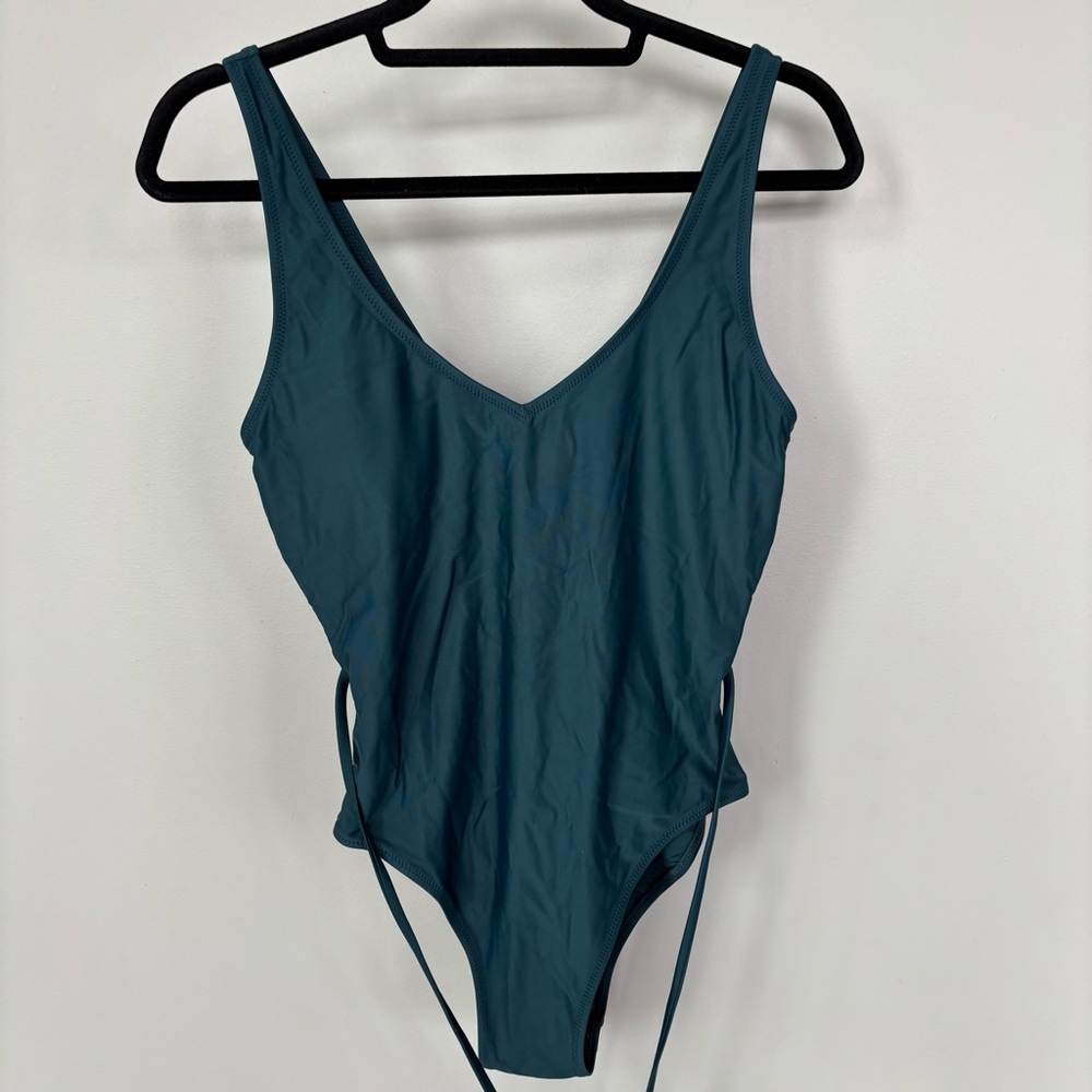 Girlfriend Collective One Piece Swimsuit Size L
